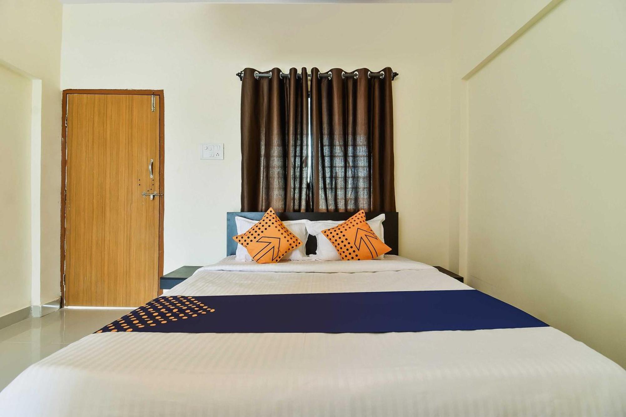 Spot On Carnival Resorts Raipur  Ngoại thất bức ảnh