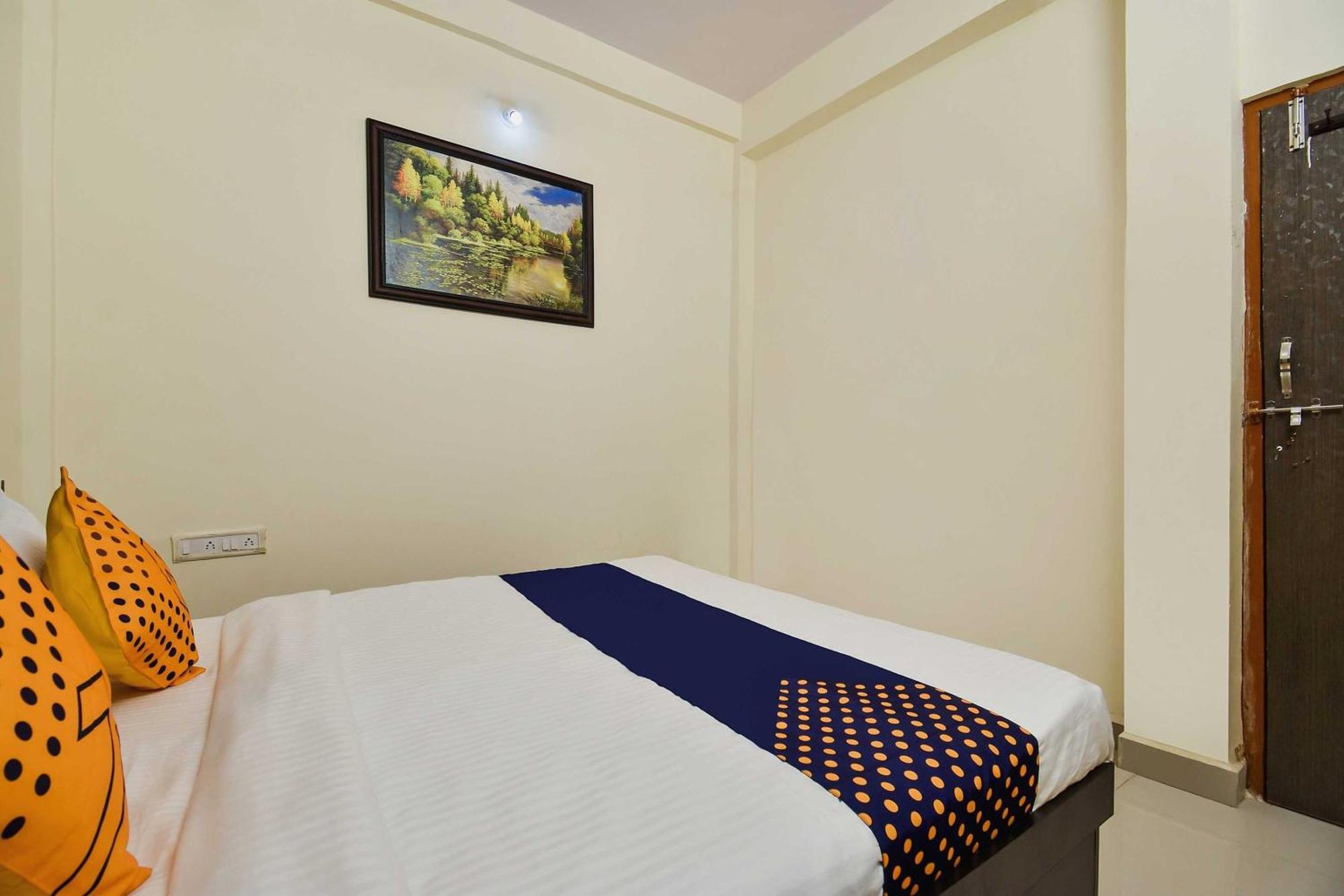 Spot On Carnival Resorts Raipur  Ngoại thất bức ảnh